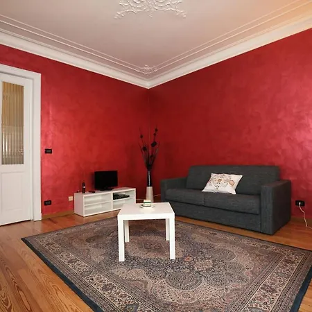 Re Umberto Apartment