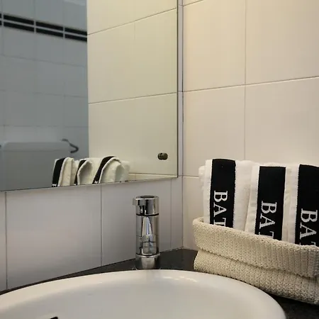 Re Umberto Apartment